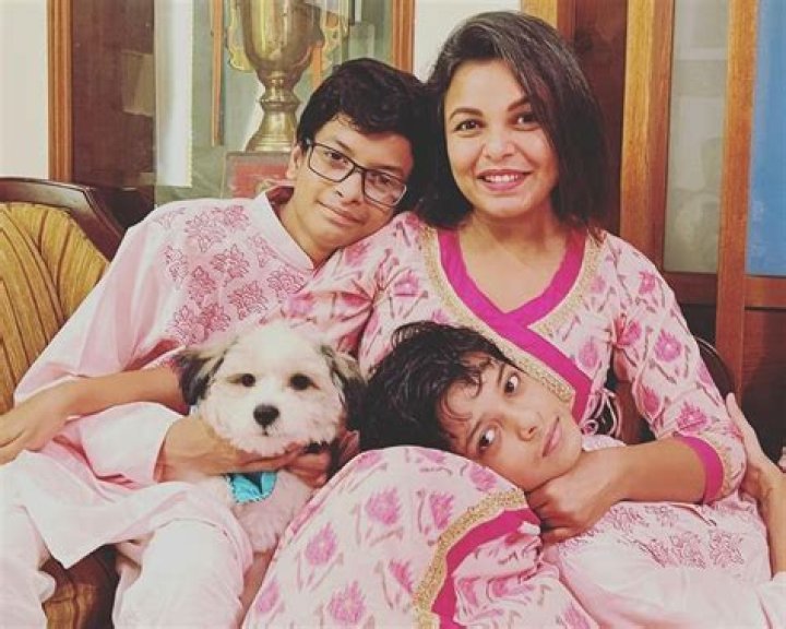 Humayun Ahmed - Trivia, Family, Bio