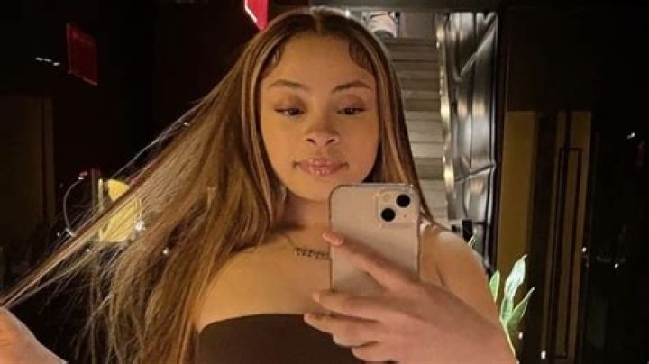 
Ice Spice Sparks Dating Rumors With Lil Tjay With Pricey Valentine’s Gift 