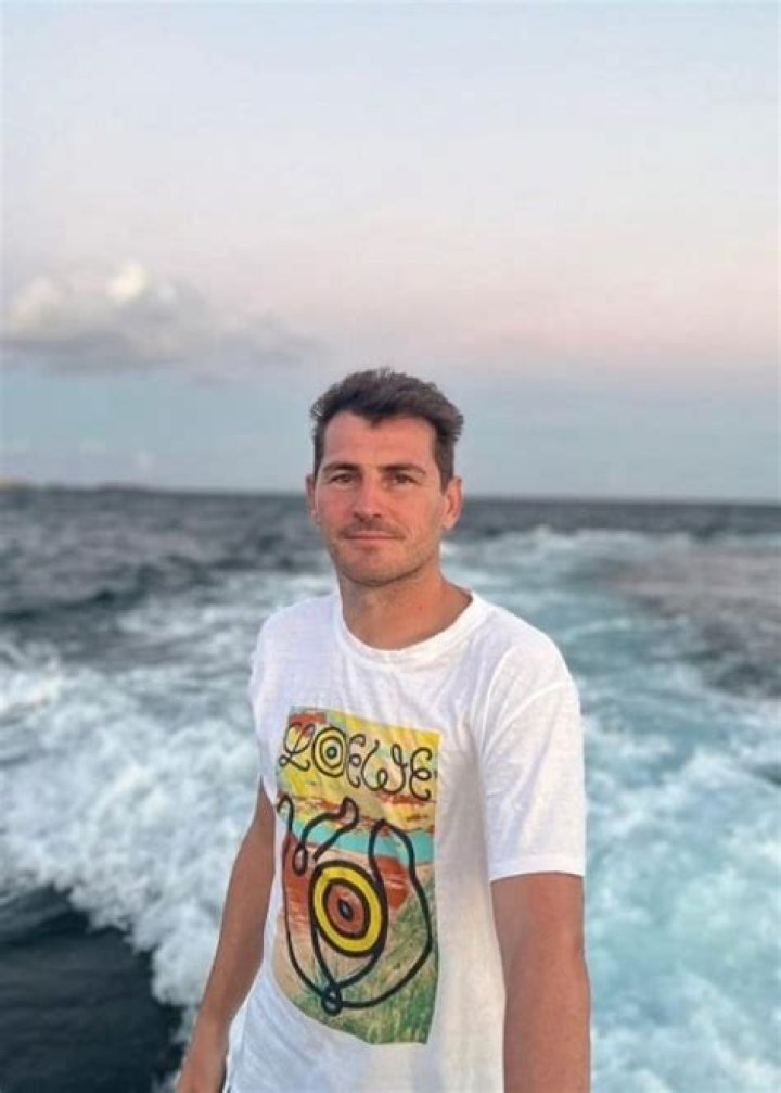 Iker Casillas - Age, Family, Bio