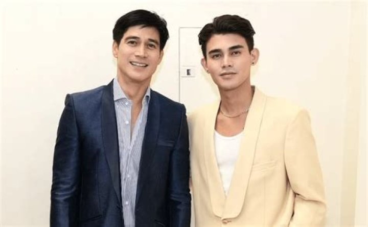 Iñigo Pascual - Age, Family, Bio