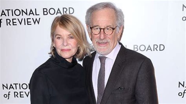 Irving Jones - Age, Family, Bio