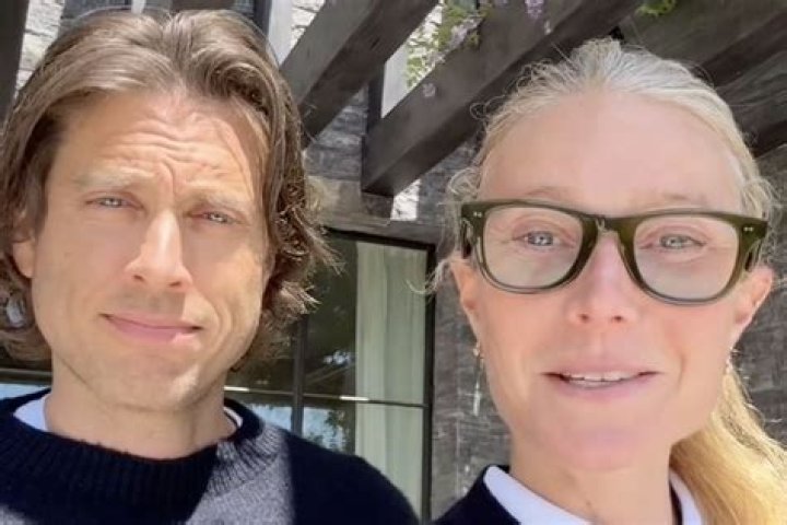 Is anyone else annoyed by Brad Falchuk & Gwyneth Paltrow’s online extra-ness?