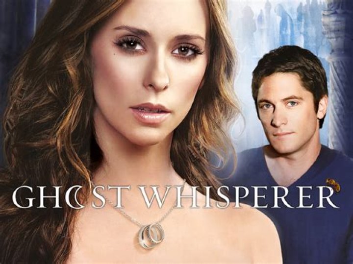 Is Ghost Whisperer starring Jennifer Love Hewitt on Netflix?
