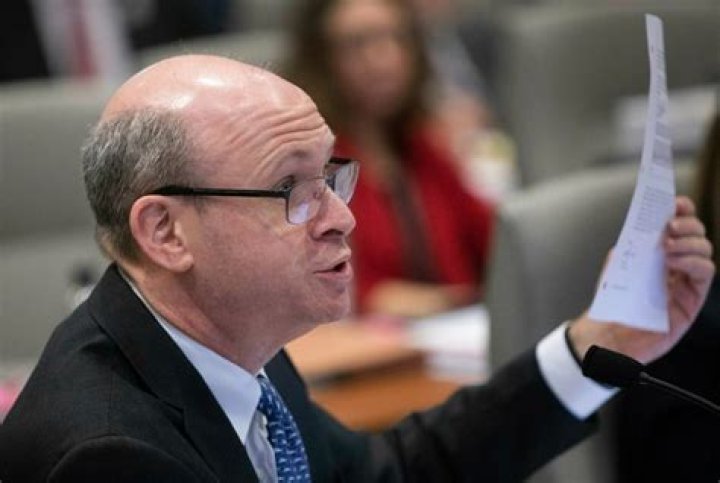 Is Marc Elias Married to Wife? Or Dating a Girlfriend?