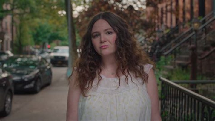 Is Megan Stalter Married? Her Relationship, Partner, Age