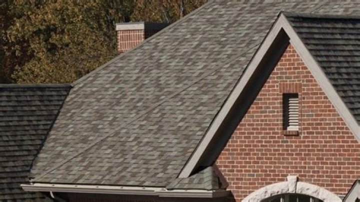 Is Owens Corning or CertainTeed shingles better?