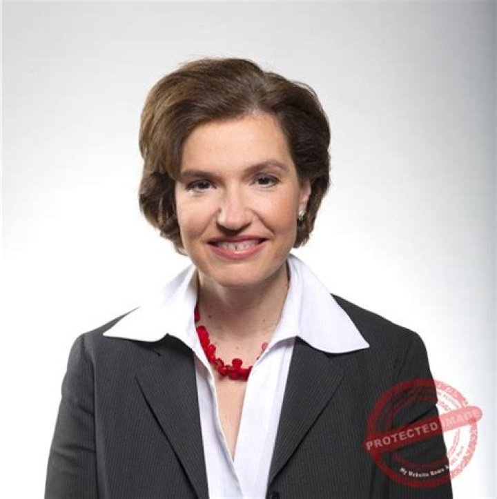 Isabel Glasser Net Worth - Wiki, Age, Weight and Height, Relationships, Family, and More