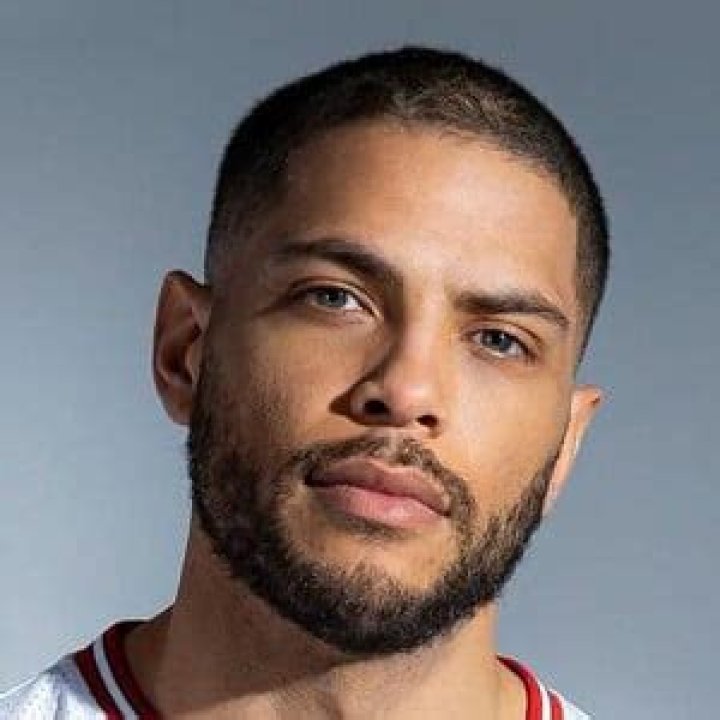 Isha Blaaker - Age, Family, Bio