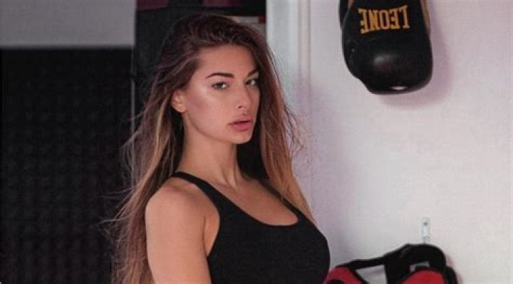 
Jaele Corsi Height, Weight, Net Worth, Age, Birthday, Wikipedia, Who, Nationality, Biography 