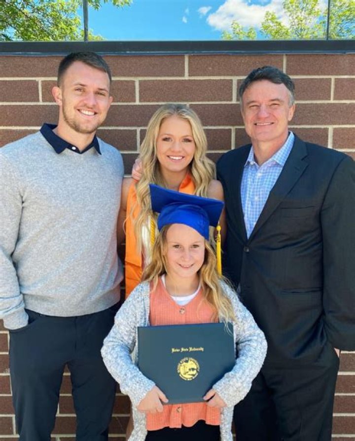 Jake Browning - Age, Family, Bio