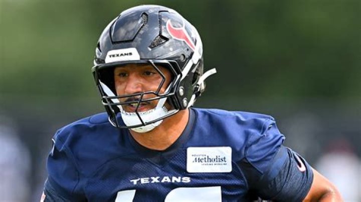 
Jakob Johnson Family: Football Player Ethnicity And Career Highlights 