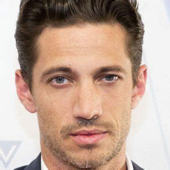 James Carpinello - Age, Family, Bio