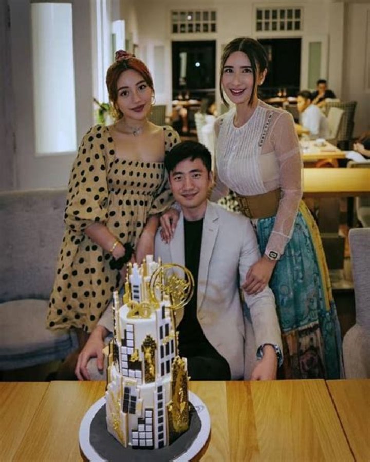 Jamie Chua - Age, Family, Bio