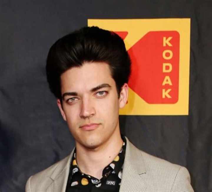 Jay Baruchel Net Worth: Movies & Career