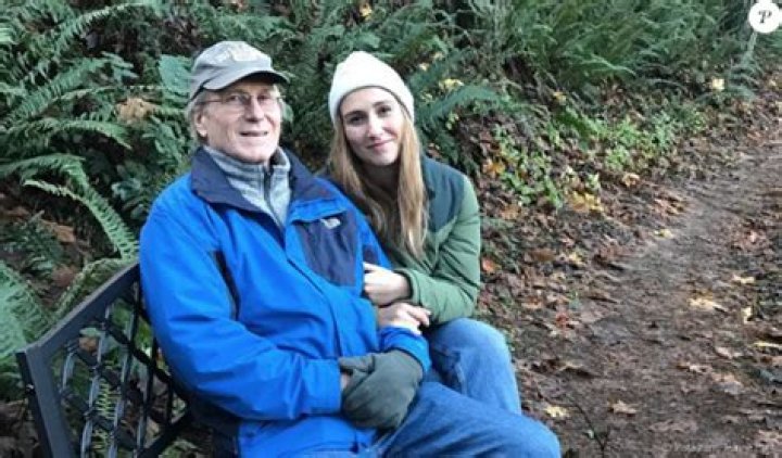 
Jeanne Bonnaire-Hurt Age & Photos: How Old Is William Hurt Daughter? 