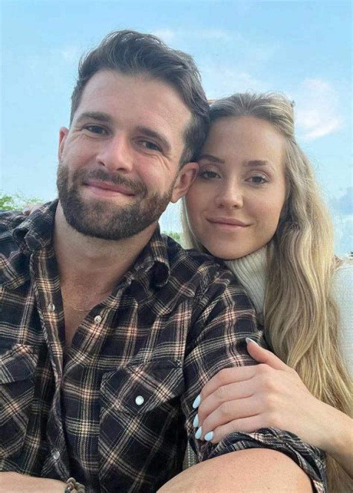 Jed Wyatt - Age, Family, Bio