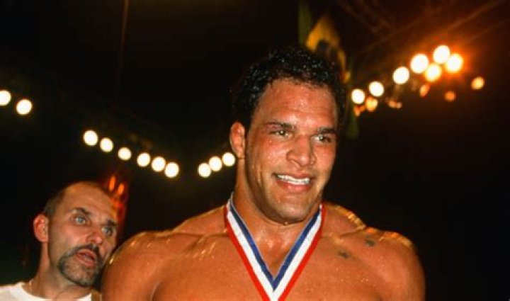 
Jeff Kurr Height, Weight, Net Worth, Age, Birthday, Wikipedia, Who, Nationality, Biography 