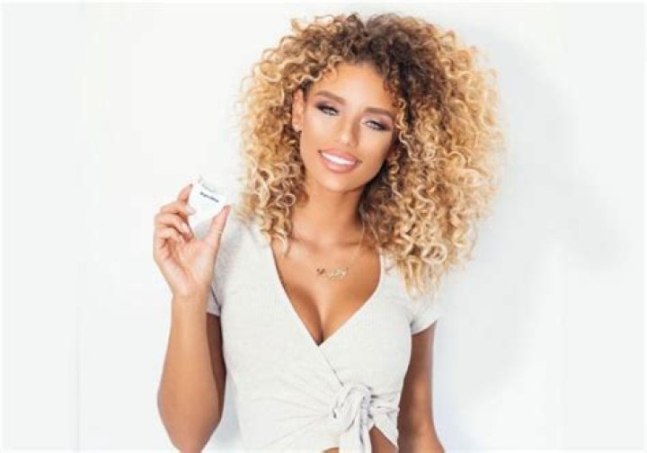 Jena Frumes Bio (Wiki) 