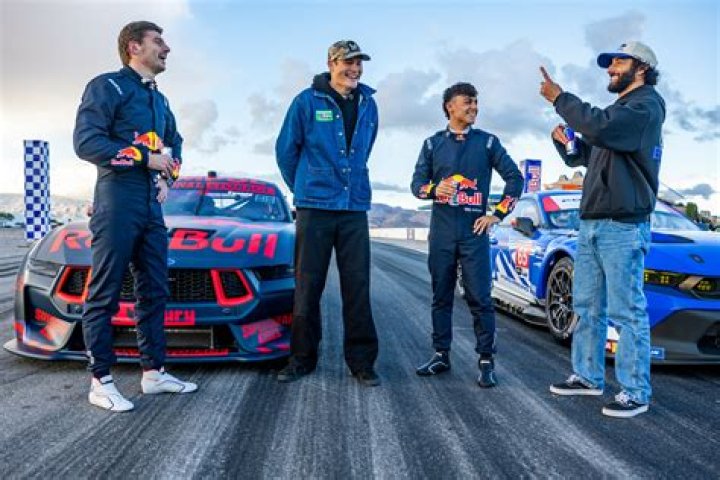 Jeremiah Burton - Trivia, Family, Bio