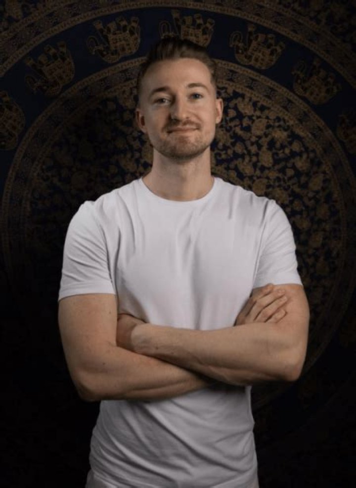 Jesse Hlubik Bio (Wiki) 