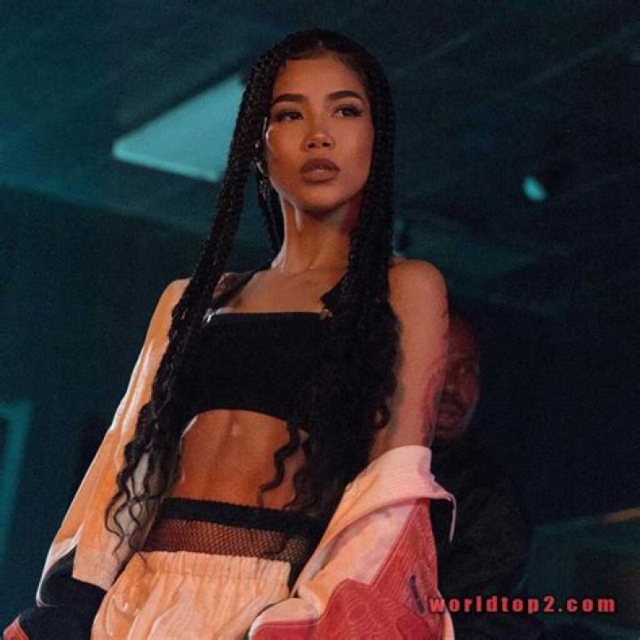 Jhene Aiko Bio (Wiki) 