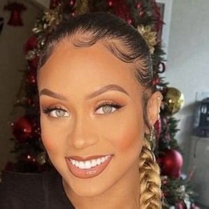 Jilly Anais - Age, Family, Bio