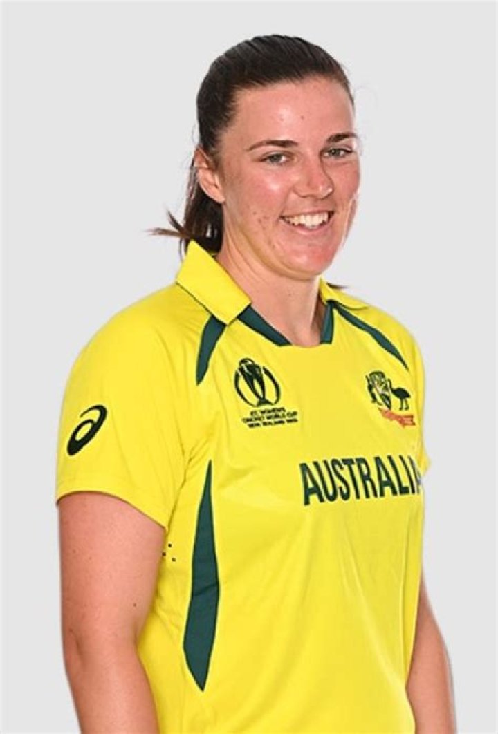 Joanne Mcgrath Height, Weight, Net Worth, Age, Birthday, Wikipedia, Who, Nationality, Biography