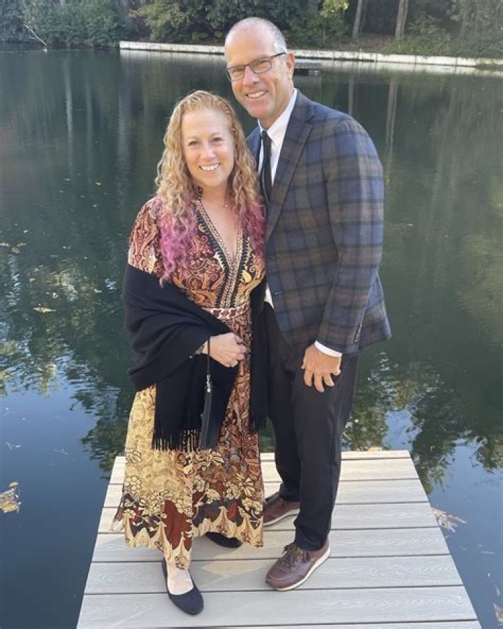 Jodi Picoult - Age, Family, Bio