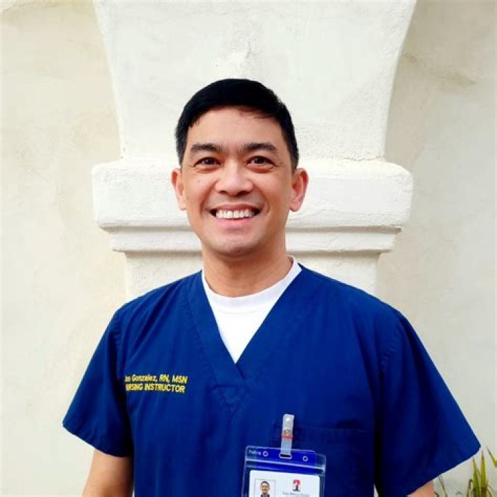 Jon Gonzalez - Age, Family, Bio