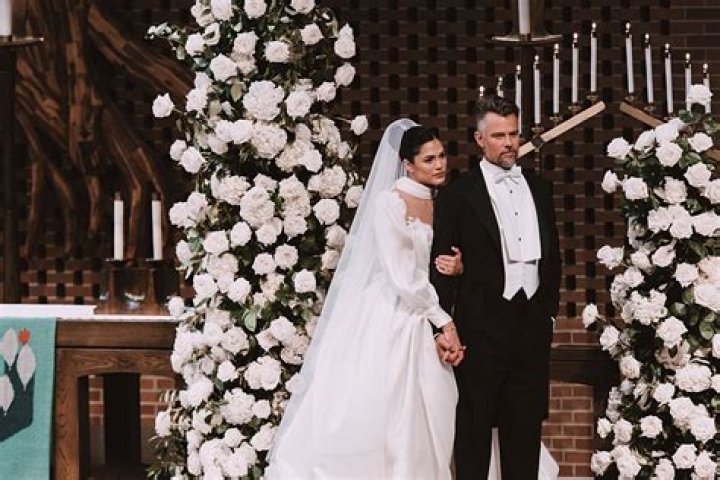 
Josh Duhamel And Fiancé Audra Mari Spotted In New Wedding Pics 