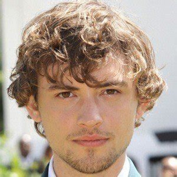 Josh Whitehouse - Age, Family, Bio