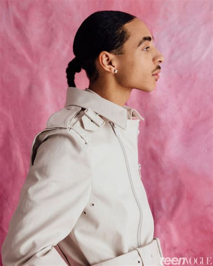 Julez Smith - Age, Family, Bio