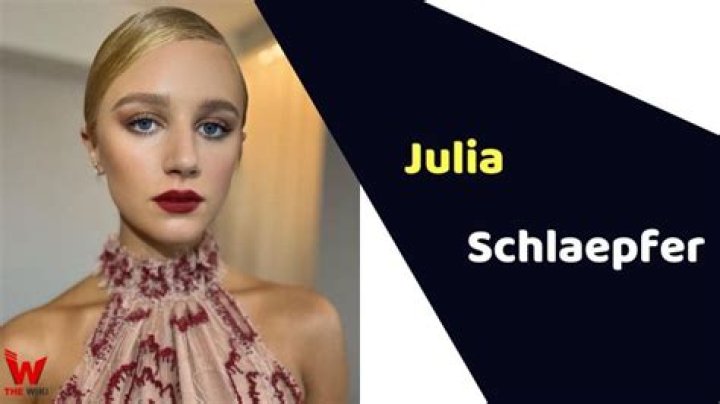 Julia Schlaepfer - Age, Family, Bio