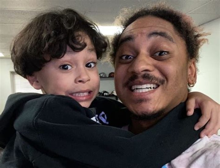 Julian Corrie Broadus Bio (Wiki) 