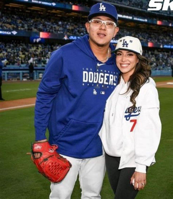 Julio Urias (Baseball Player) - Age, Family, Bio