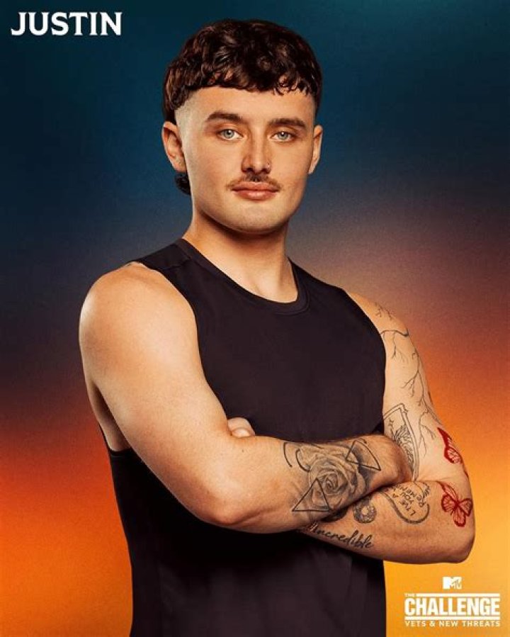 
Justin Hinsley Height, Weight, Net Worth, Age, Birthday, Wikipedia, Who, Nationality, Biography 