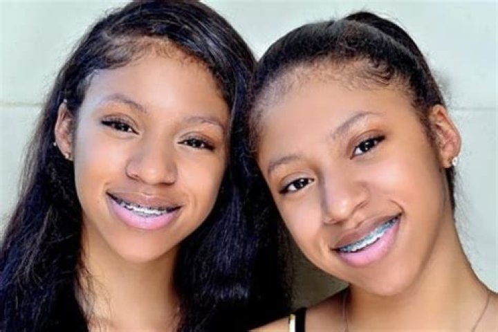 KagirisTwins - Members, Ages, Trivia