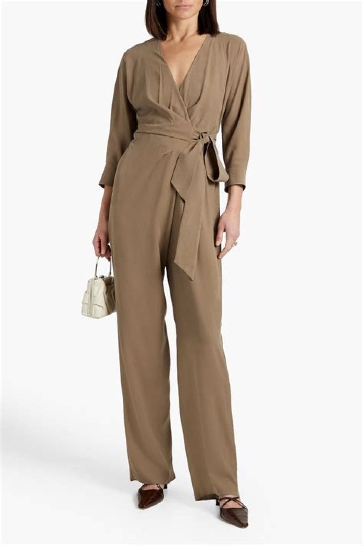 Katie Holmes in a Max Mara jumpsuit: unflattering, cute or just boring?