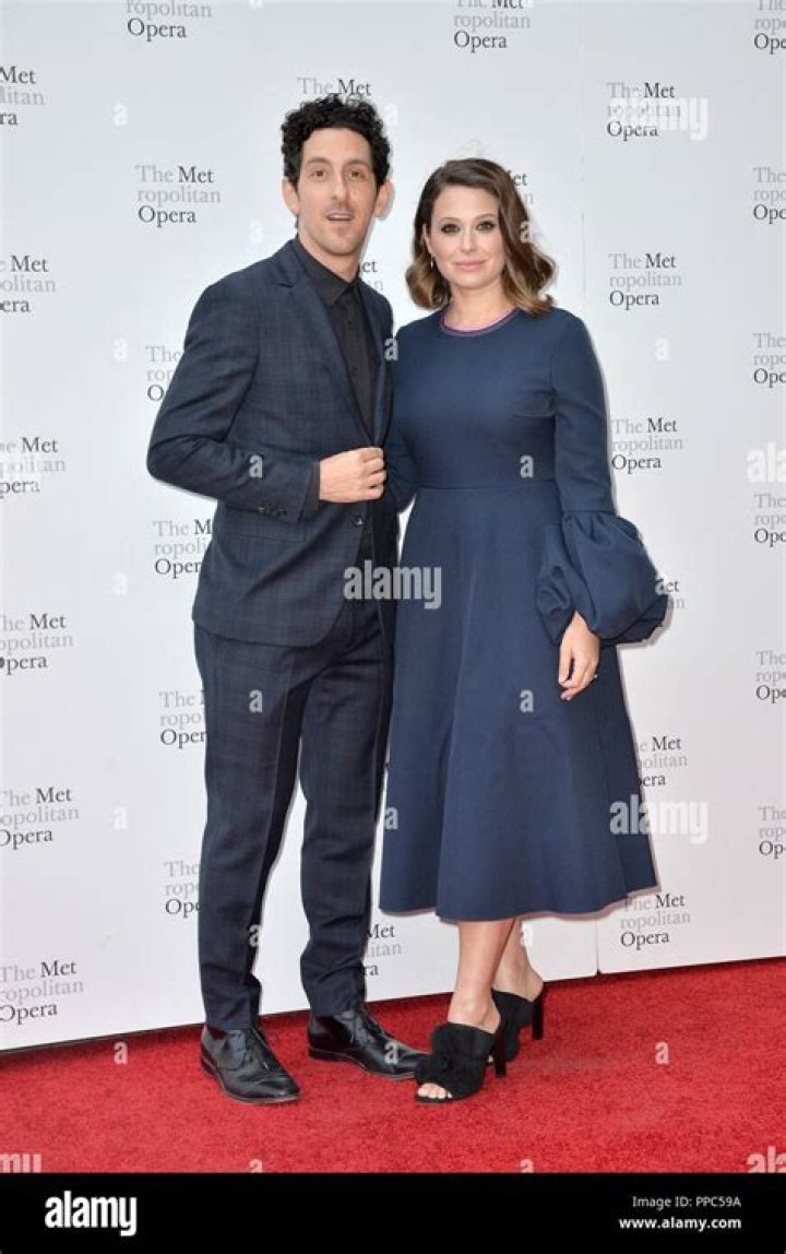 Katie Lowes became a mother again! Know about her married life with Adam Shapiro, children, net worth