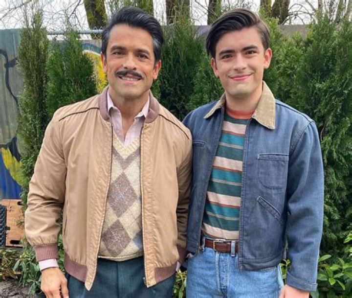 Kelly Ripa's Son Michael Consuelos is Single and living his life fullest