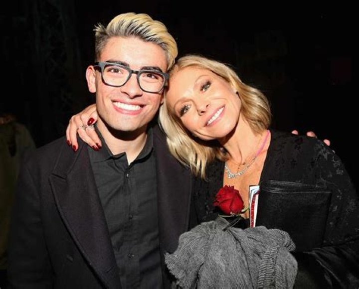 
Kelly Ripa Says Son Michael’s Post-College Job ‘Evaporated’ Due to Pandemic: ‘Adulting Is Hard’ 