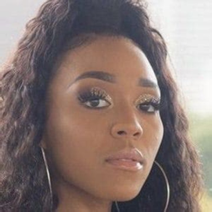 Kenicia Miller - Age, Family, Bio