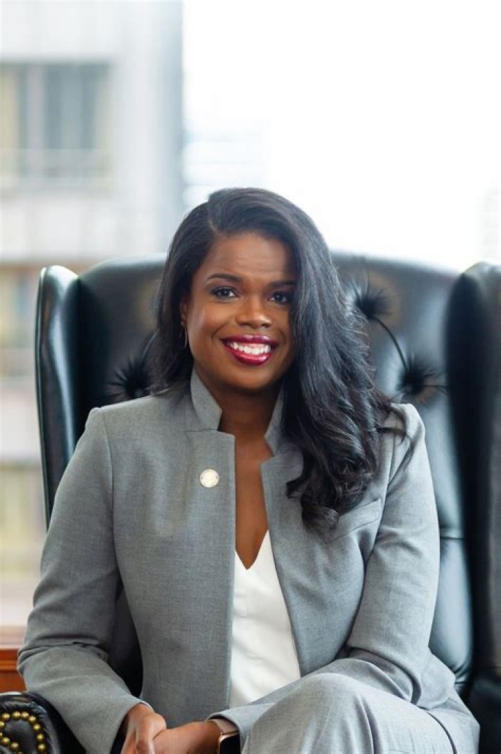 Kim Foxx Bio (Wiki) 