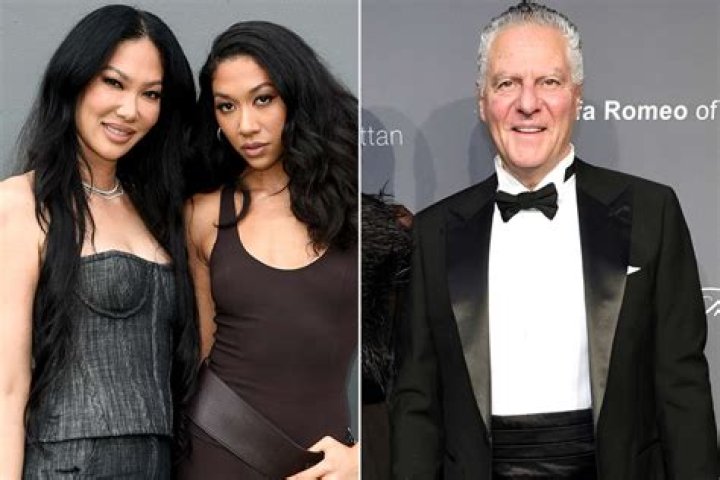 	Kimora Lee Simmons & her daughter Aoki rip into ‘abusive’ Russell Simmons	