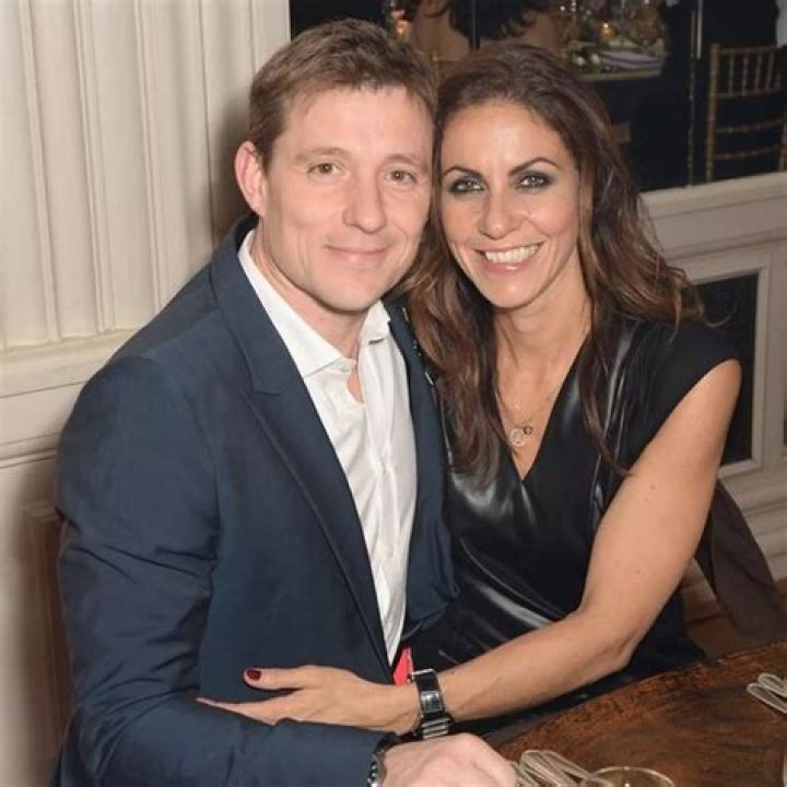 Know about the partner of English TV presenter Julia Bradbury, Irishman Gerard Cunningham!