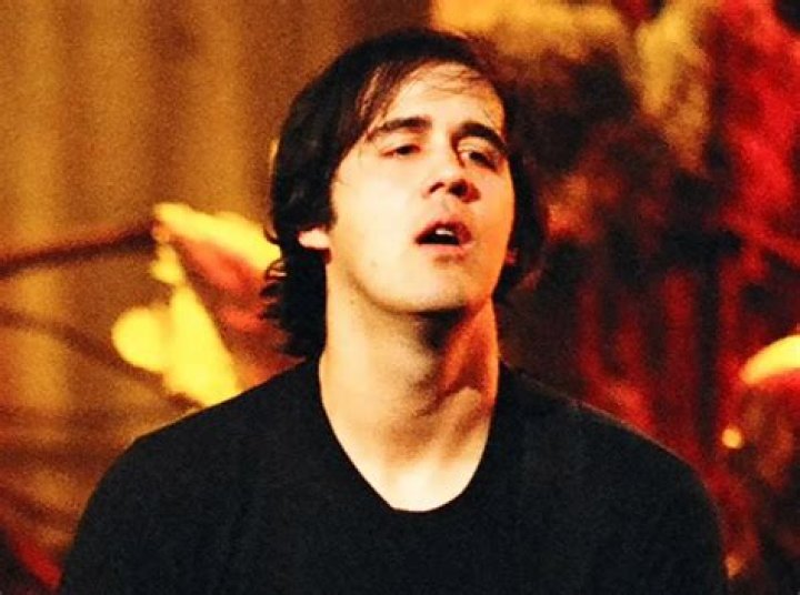 Krist Novoselic Height, Weight, Net Worth, Age, Birthday, Wikipedia, Who, Nationality, Biography