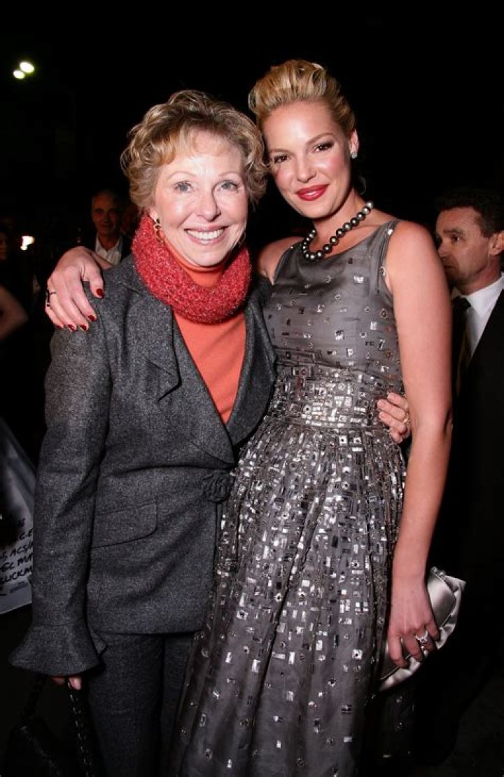 Kristie Ray Net Worth - Wiki, Age, Weight and Height, Relationships, Family, and More