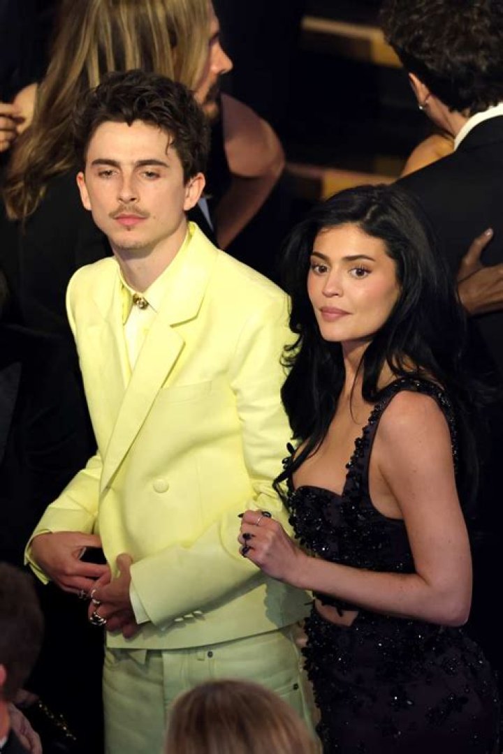 Kylie Jenner’s Car Seen Arriving at Timothee Chalamet’s $11 Million LA Mansion!