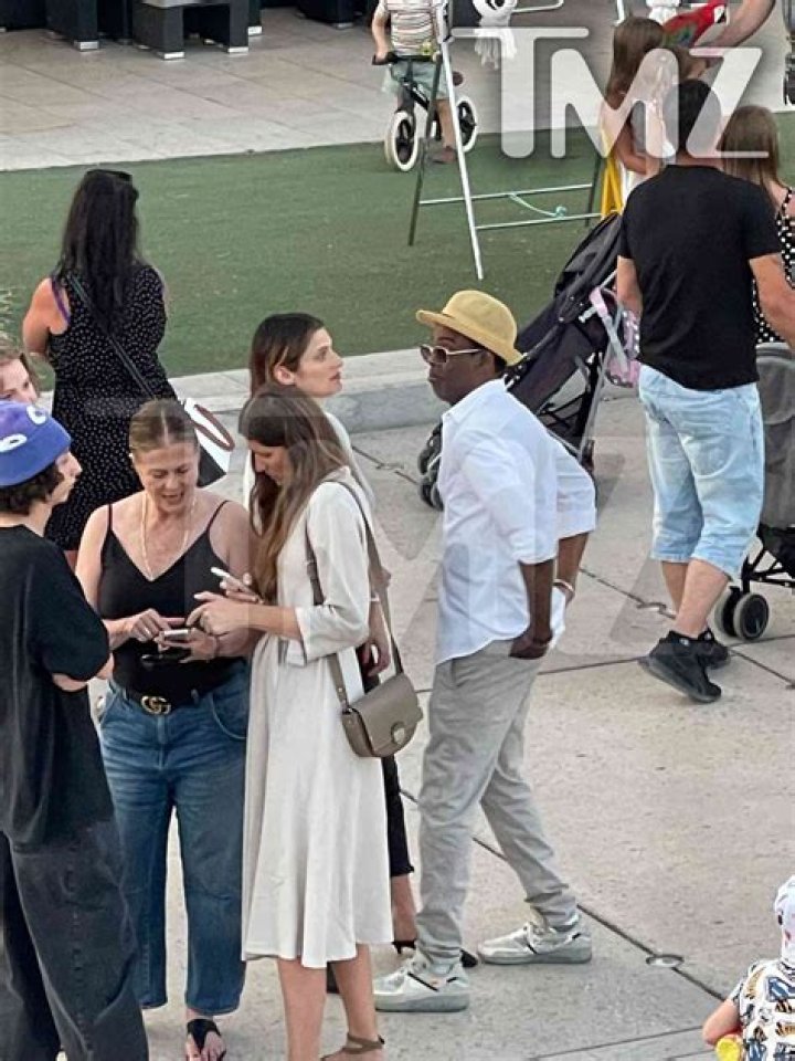 Lake Bell and Chris Rock: ‘create a storm of laughter… it’s a good match’