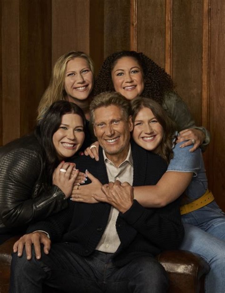 Lana Jean Turner - Age, Family, Bio